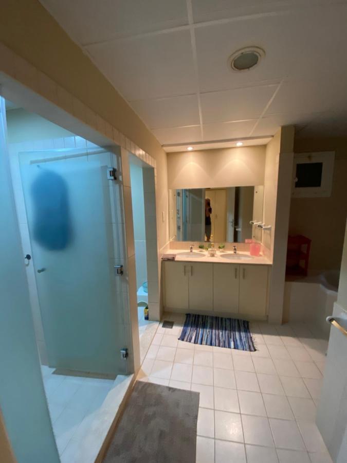 Spacious 4-Bedroom Villa, Children Friendly Ντουμπάι Εξωτερικό φωτογραφία